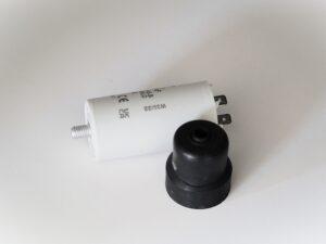 CONDENSADOR MOTOR